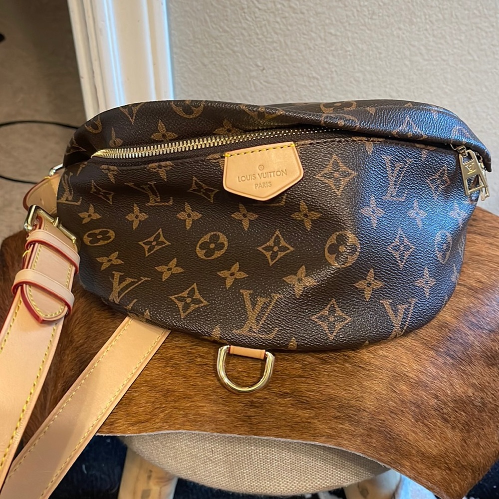 DH Gate bumbag